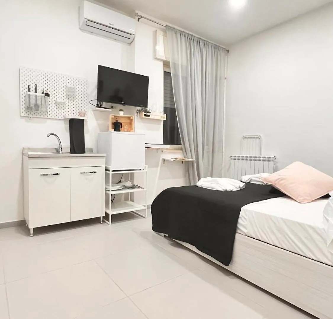 Guest house Diego Hause Duomo Costa Naples Italy